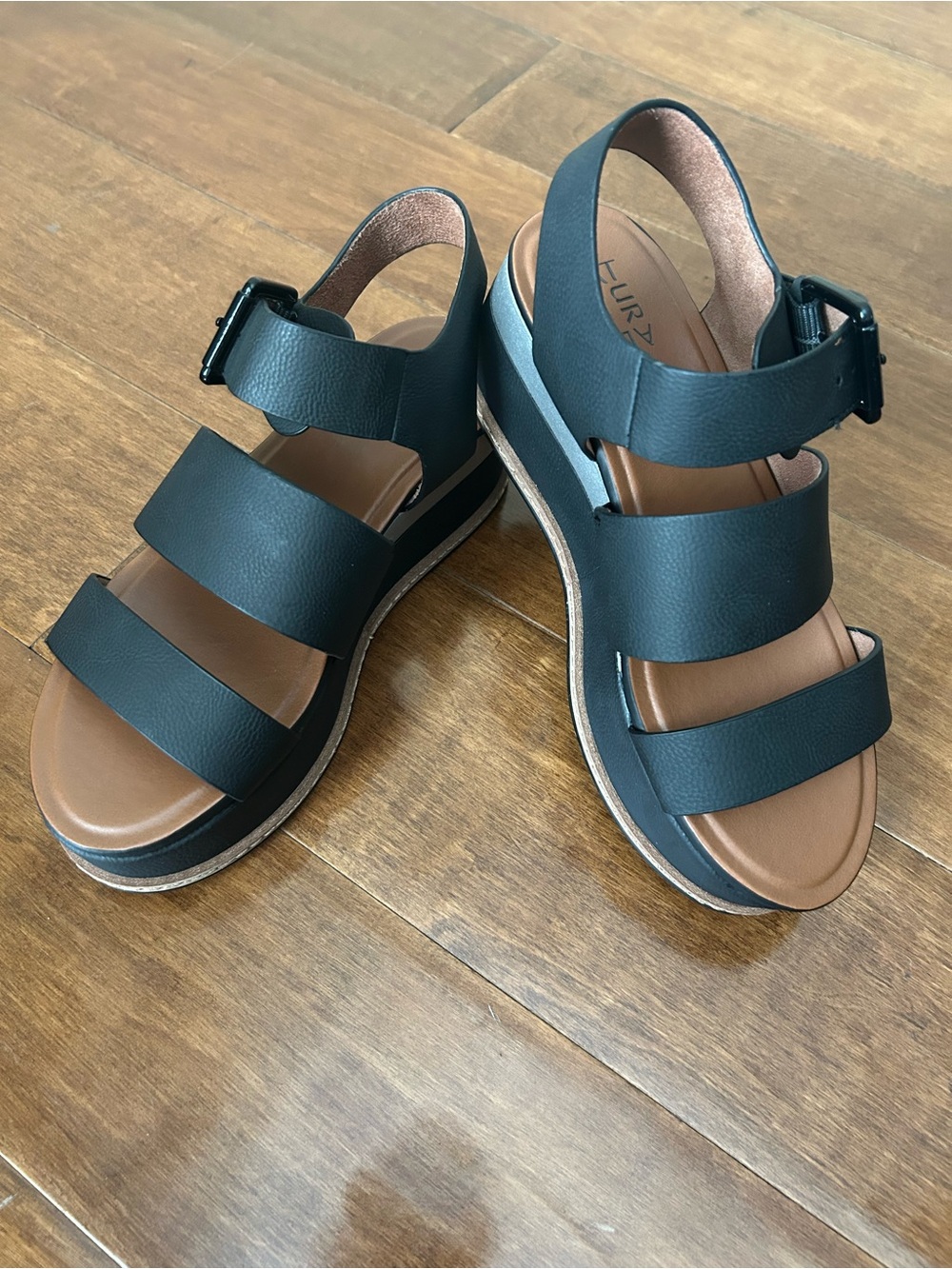 Naturalizer Black and Brown Platform Sandals